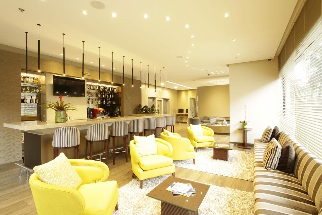 Bs Rosales Hotel ボゴタ エクステリア 写真