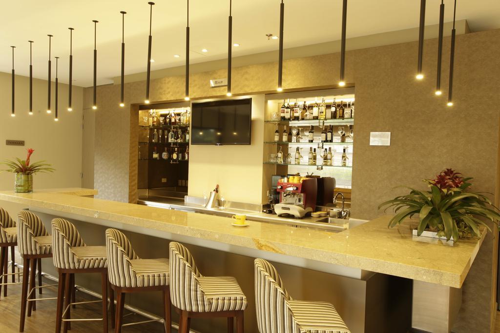 Bs Rosales Hotel ボゴタ エクステリア 写真